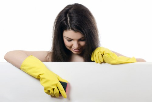 Cleaning machine used for carpet treatment in a domestic interior